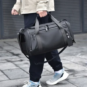Travel bag for men and women